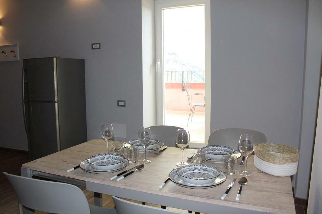 Residenza Del Capitano Luxury Apartments Levanto Eksteriør billede
